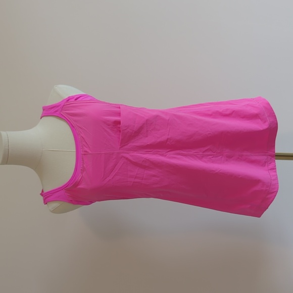 Lululemon size 6 bright pink tank top with built-in sports bra - Picture 2 of 9